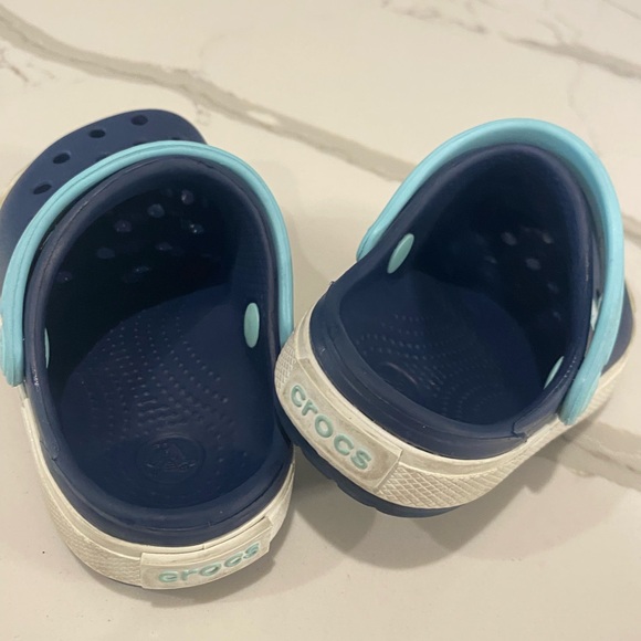 Crocs Kids' Crocband II Clog boys Size 6-7 - Picture 3 of 4